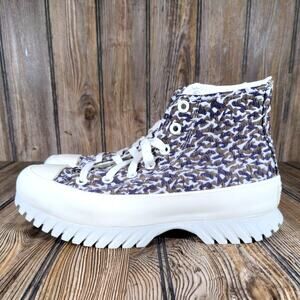 Converse Women Chuck Taylor All Star Lugged 2 Hi Shoes Sand Dune Size 8 Sneakers